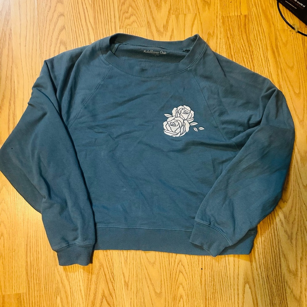 Blue Sweatshirt with Sun and Moon Design on Back  sz S - Picture 2 of 3